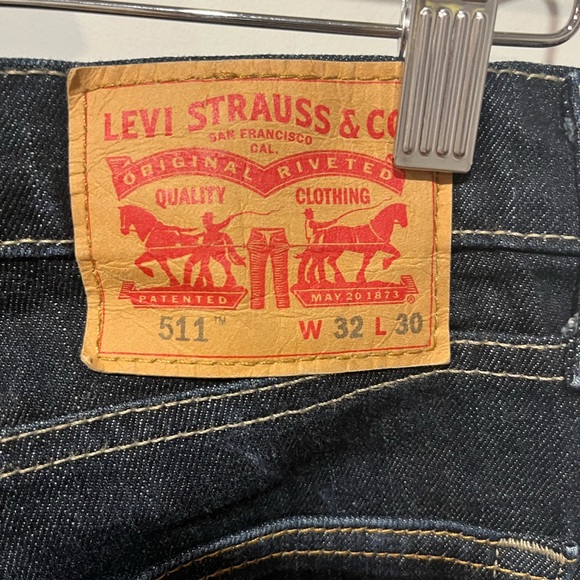 Jeans Lévis 511 32w 30L - Picture 3 of 3